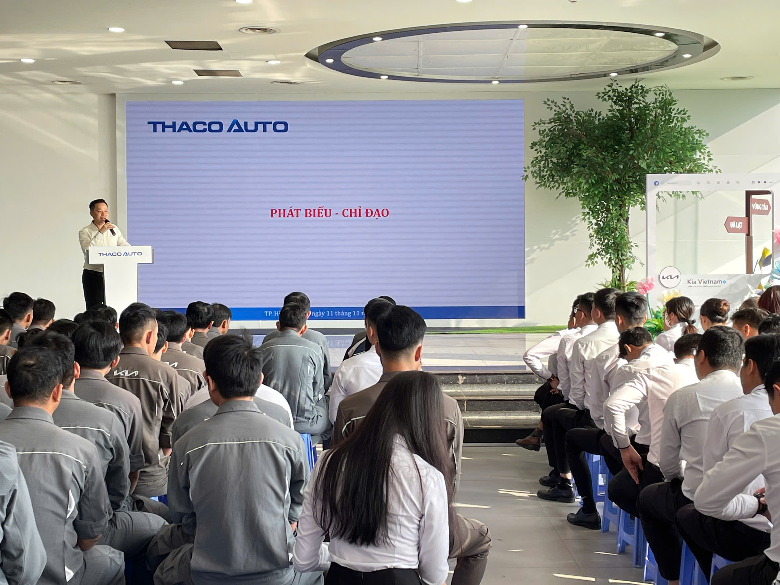 THACO AUTO Phú Mỹ Hưng tăng tốc trong tháng cuối cùng ưu đãi 50% lệ phí trước bạ